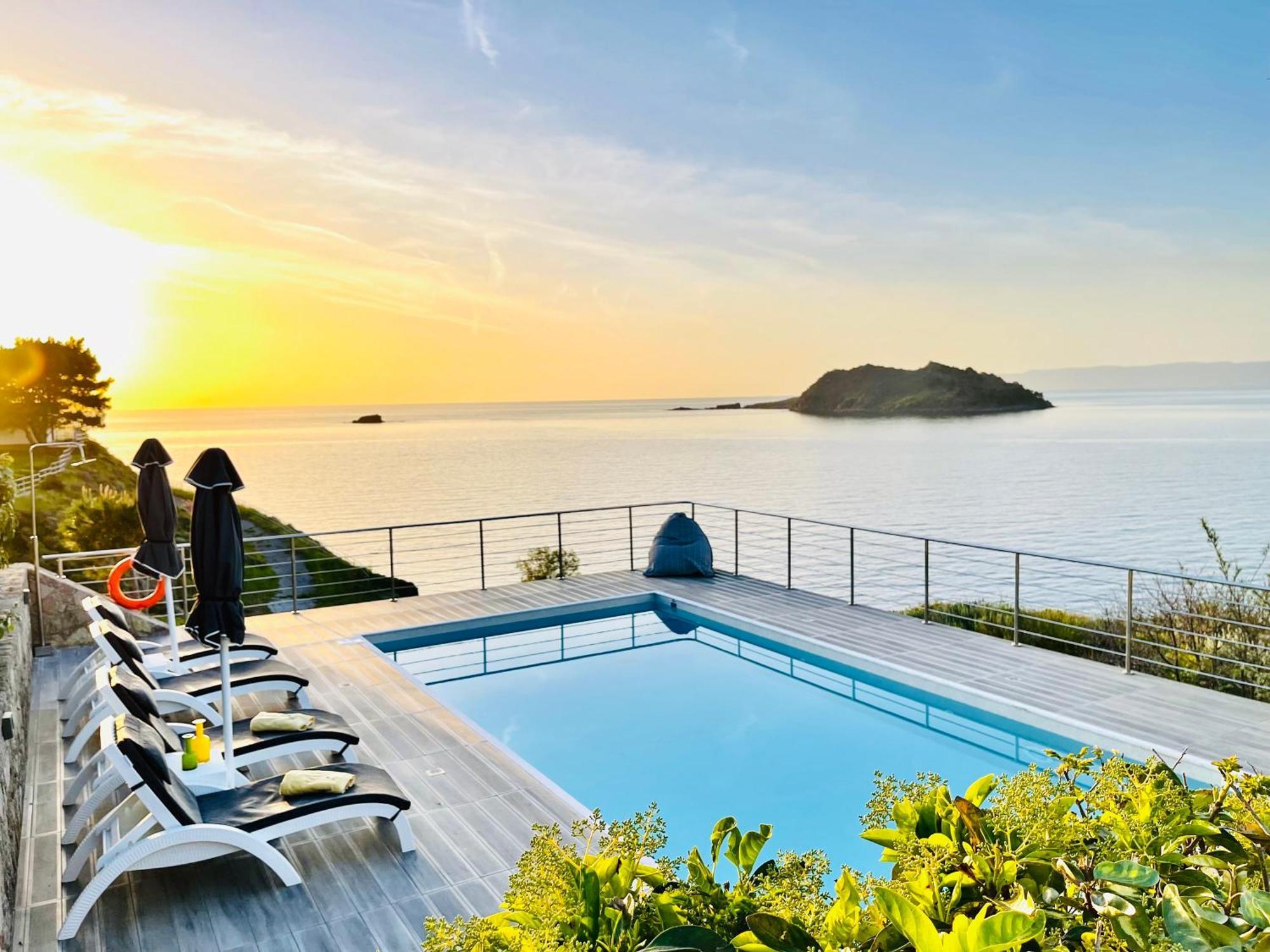 Eleia Seafront Rooms & Villas Petra  Zewnętrze zdjęcie