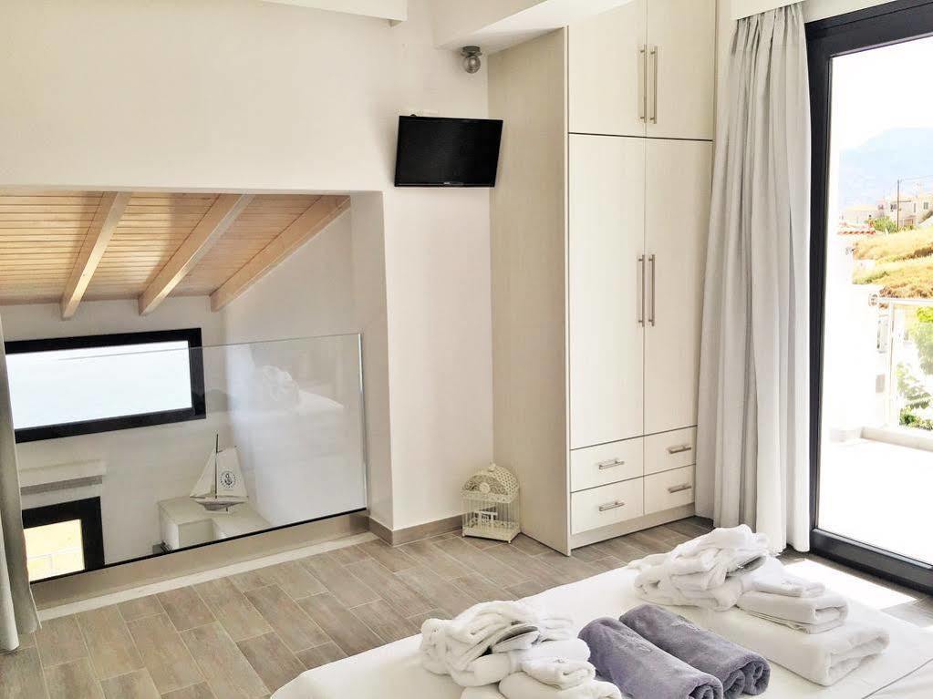 Eleia Seafront Rooms & Villas Petra  Zewnętrze zdjęcie