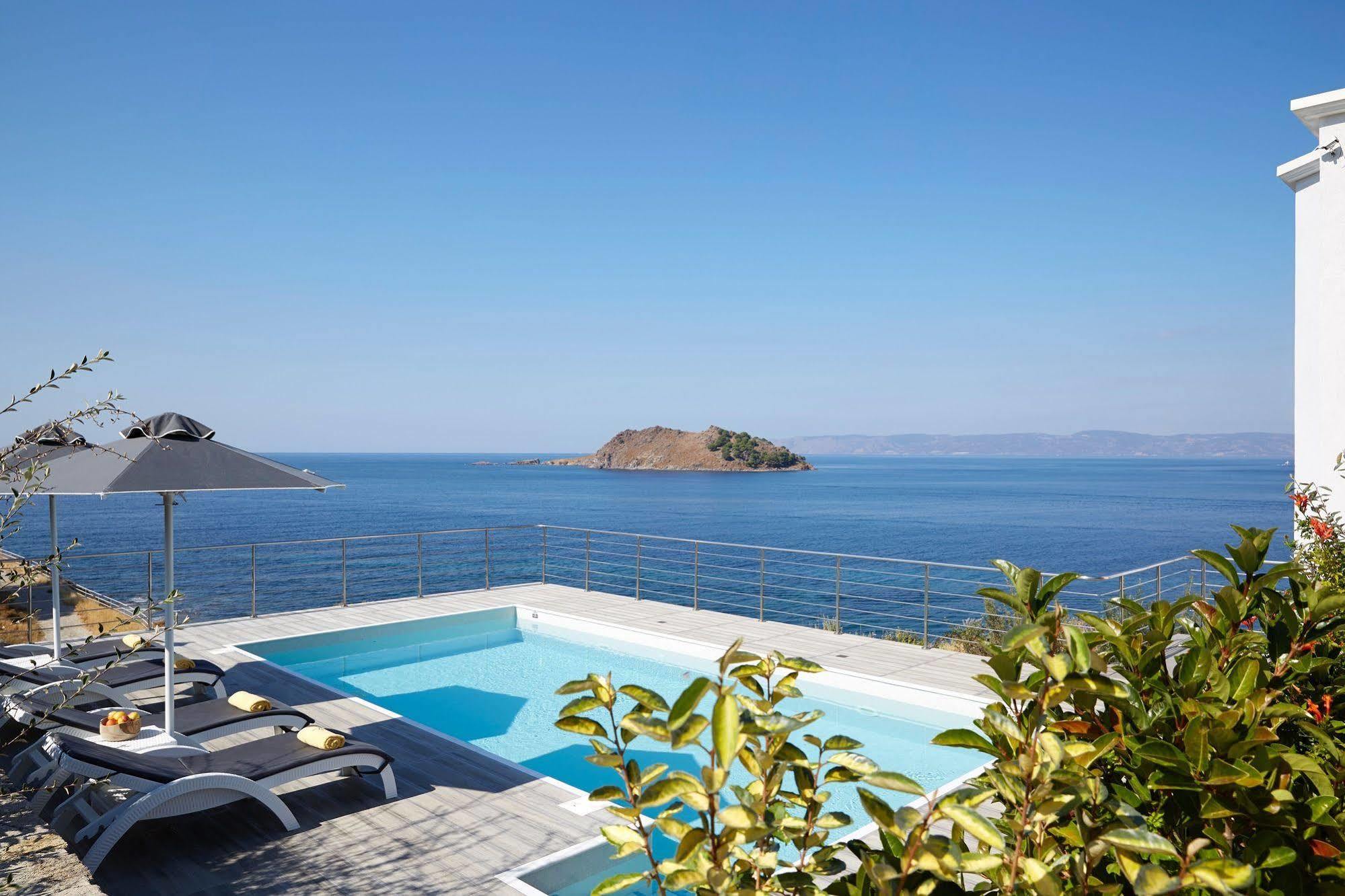Eleia Seafront Rooms & Villas Petra  Zewnętrze zdjęcie